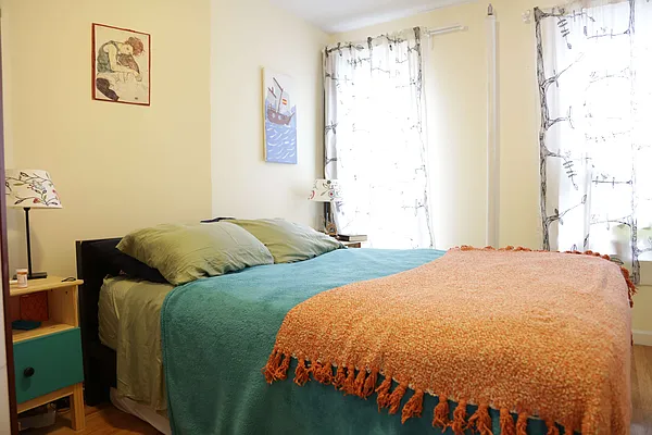 Rented by Easy Rental LLC | media 40