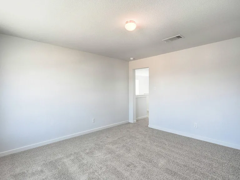 21251 Shore Bluff Dr — Photo 27
