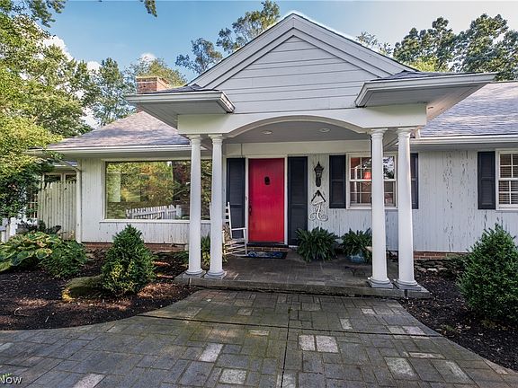 5th image of 3151 Perry Dr NW