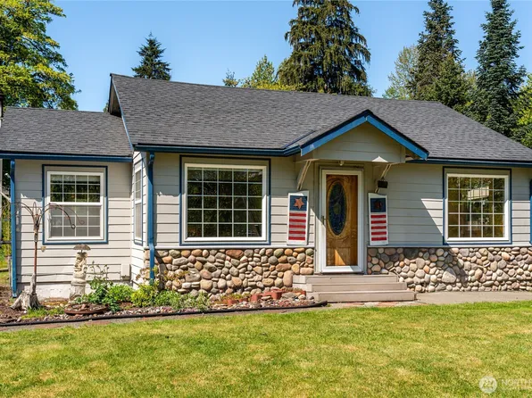 30212 Lake Cavanaugh Road, Arlington, WA 98223