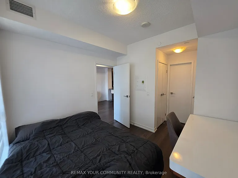 89 Dunfield Ave #1004 — Photo 7