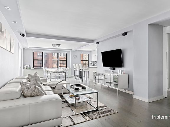 4th image of 460 E 79th St APT 9B