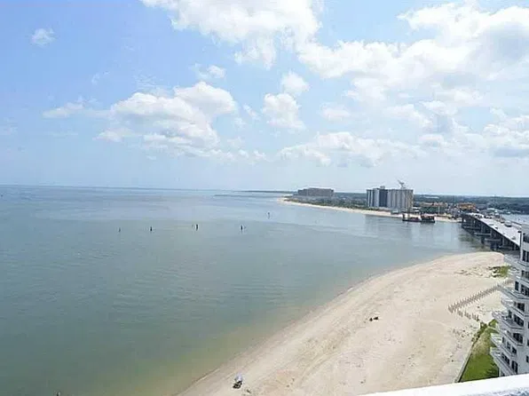 3558 Shore Dr APT 303, Virginia Beach, VA 23455