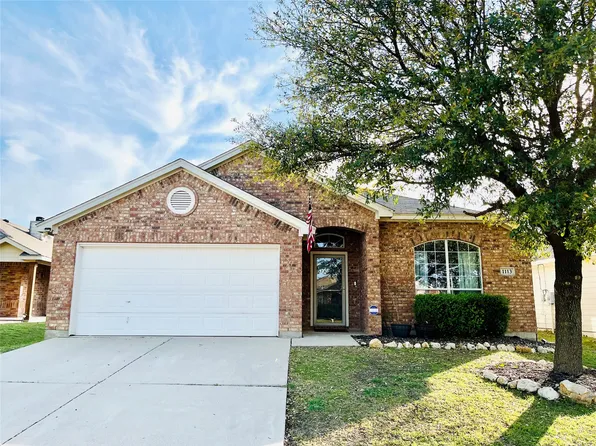 1113 Day Dream Dr, Fort Worth, TX 76114