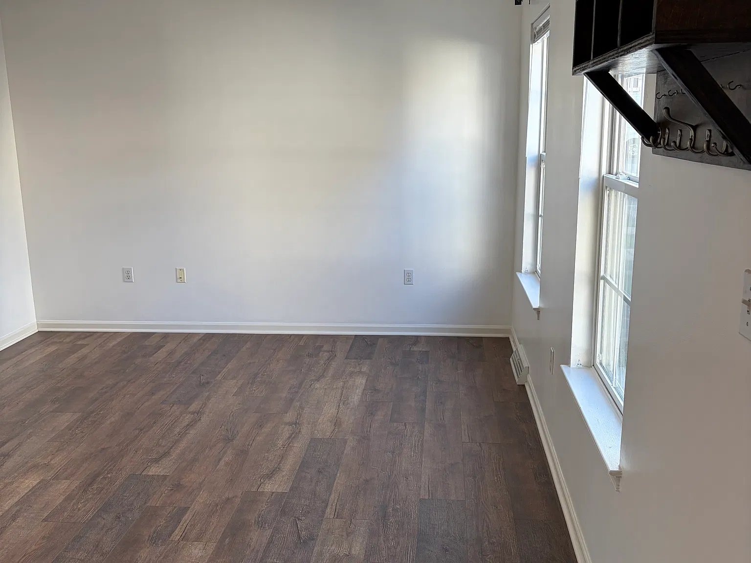 358 Cherry St — Photo 3