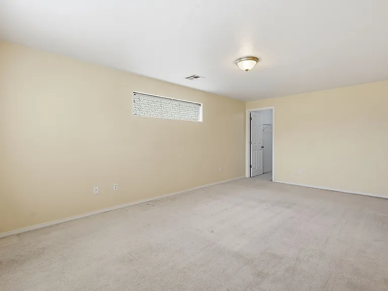 5604 Mehr Ave — Photo 35