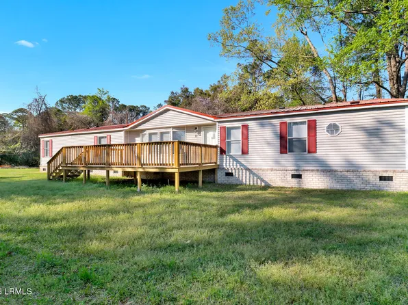 11 Burbage Ln, Beaufort, SC 29906