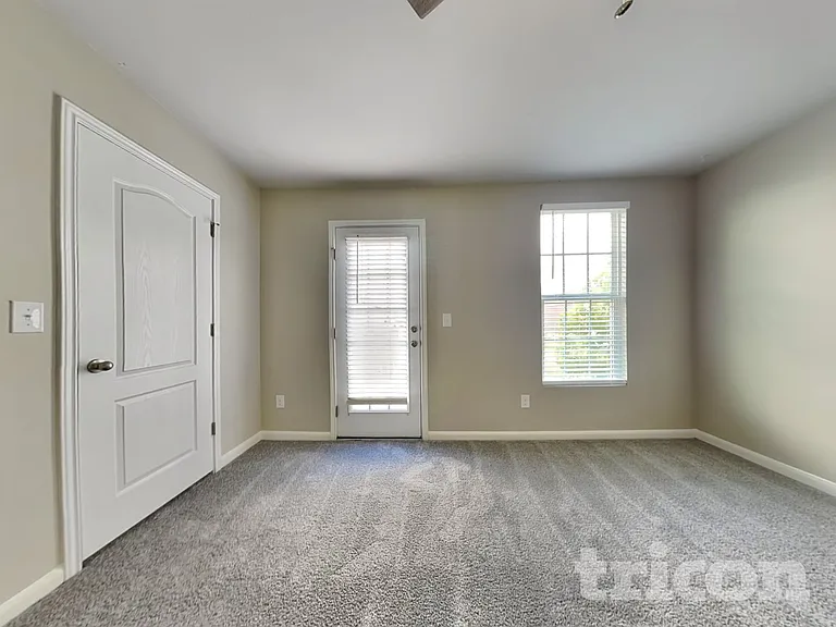 428 Ferrule Dr — Photo 6