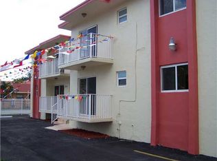 204 NW 10th Ave APT 6, Miami, FL 33128