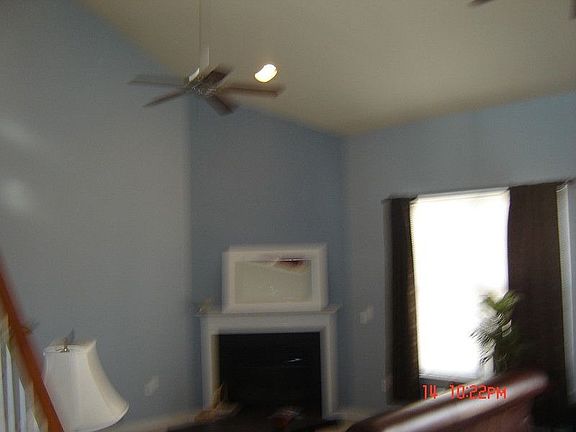 4th image of 101 Dornach Ct