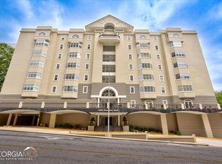 2499 Peachtree Rd NE APT 304, Atlanta, GA 30305