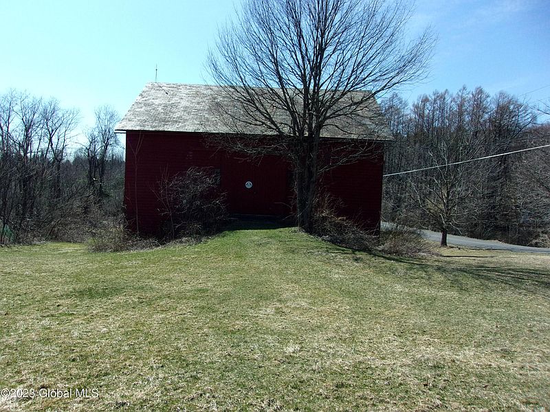2nd image of 110 Craver Road