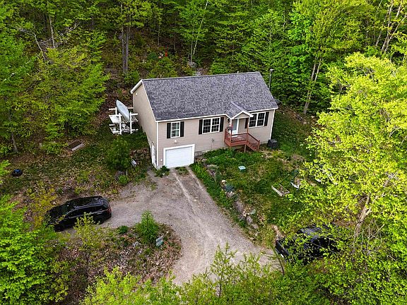 2nd image of 381 N Hidden Lake Road