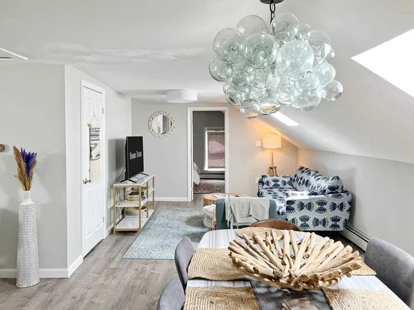 136 Main St, Warren, RI