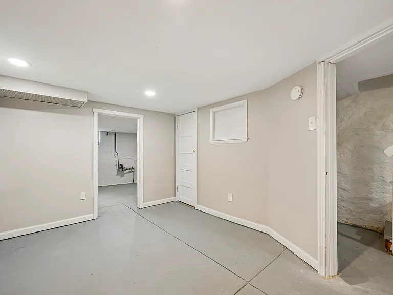 5625 Willows Ave — Photo 14