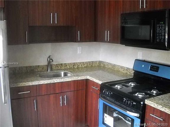 4th image of 1043 94th St #4