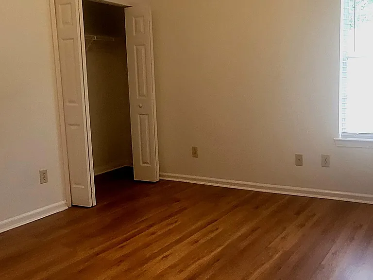 10000 Gate Pkwy N #512 — Photo 10