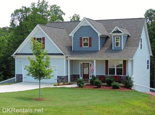 5687 Deep Creek Ct, Flowery Branch, GA 30542