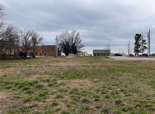 2368 E Robinson Ave, Springdale, AR 72764