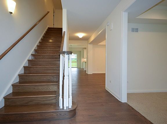 2nd image of 1073 S Edgewood Ave