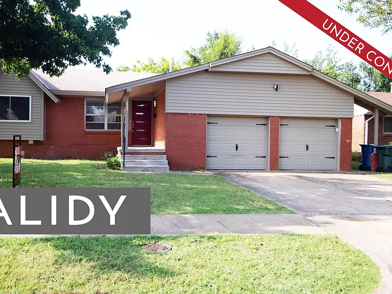 402 W Fairchild Dr — Photo 21