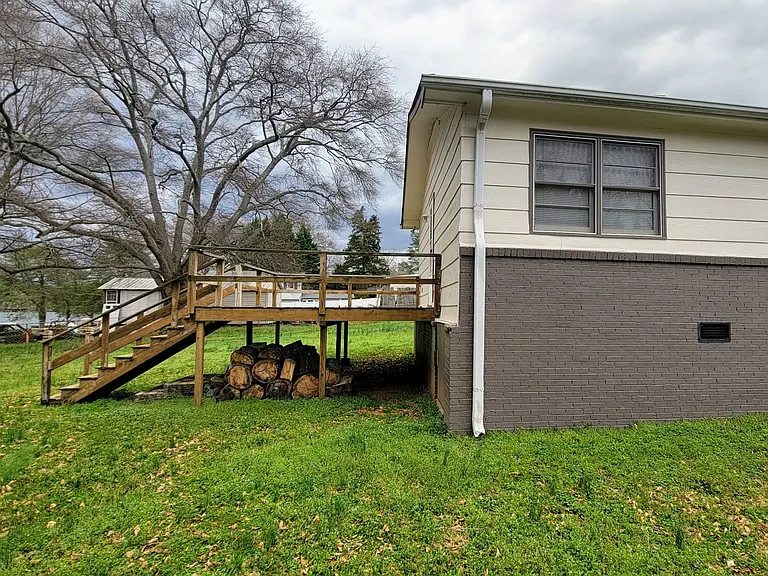 165 Suttles Rd #A — Photo 12