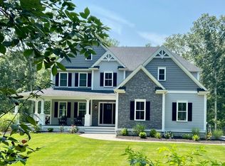 13 Claflin Farm Rd, Upton, MA 01568