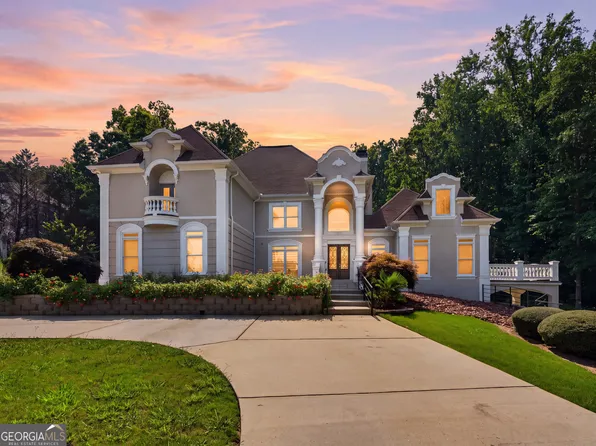 6143 Belair Lake Rd, Lithonia, GA 30038