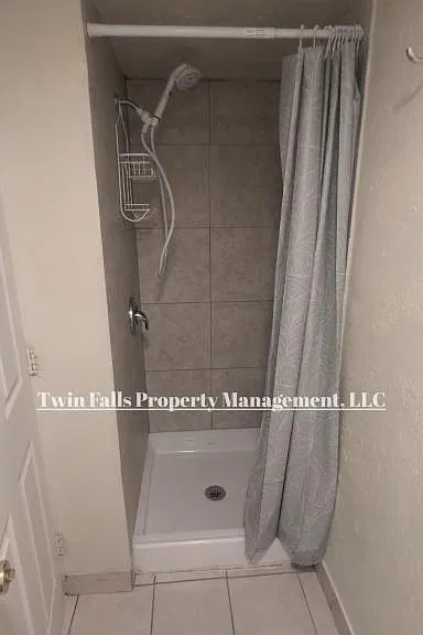 473 Jackson St — Photo 10