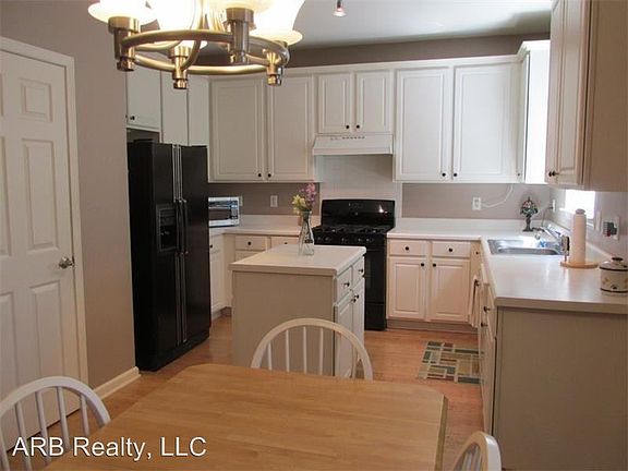 5th image of 4600 Weathervane Dr