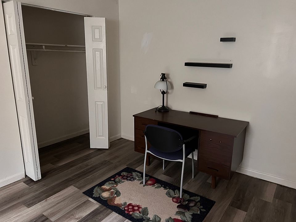 2nd image of 10906 Clara Barton Ct