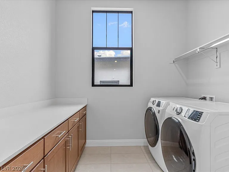 980 Natural Harmony St — Photo 43