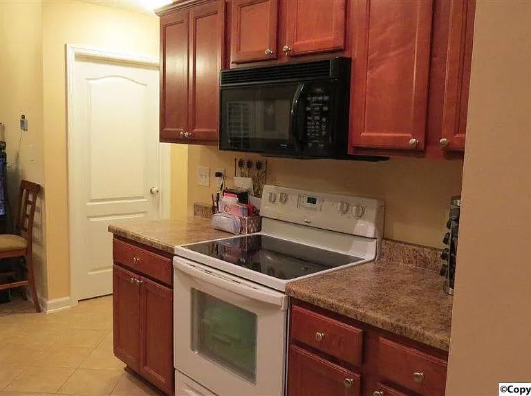 136 Coldsprings Dr — Photo 12