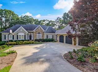 555 Panorama Dr, Lavonia, GA 30553