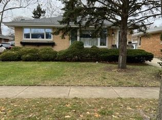 816 Goodwin Dr, Park Ridge, IL 60068