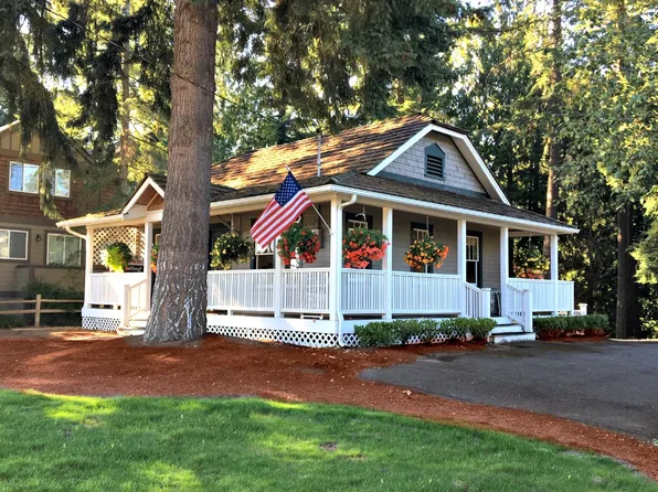 23042 NE 8th St, Sammamish, WA 98074