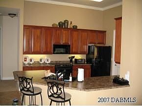 5th image of 6724 Merryvale Ln