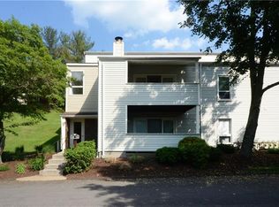 1107 Kenzie Dr, Pittsburgh, PA 15205