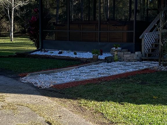 2nd image of 228 Conifer Ln