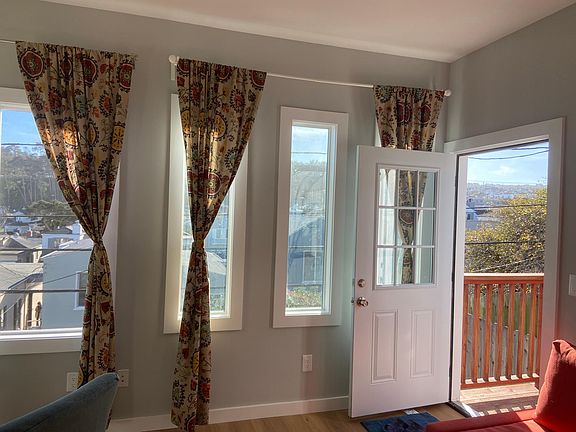 5th image of 411 Southgate Ave #2