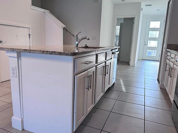 3rd image of 4774 Terra Esmeralda Dr
