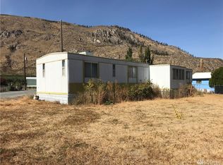137 State Ave, Bridgeport, WA 98813