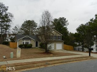 8004 Harmony Lakes Dr, Lithonia, GA 30058