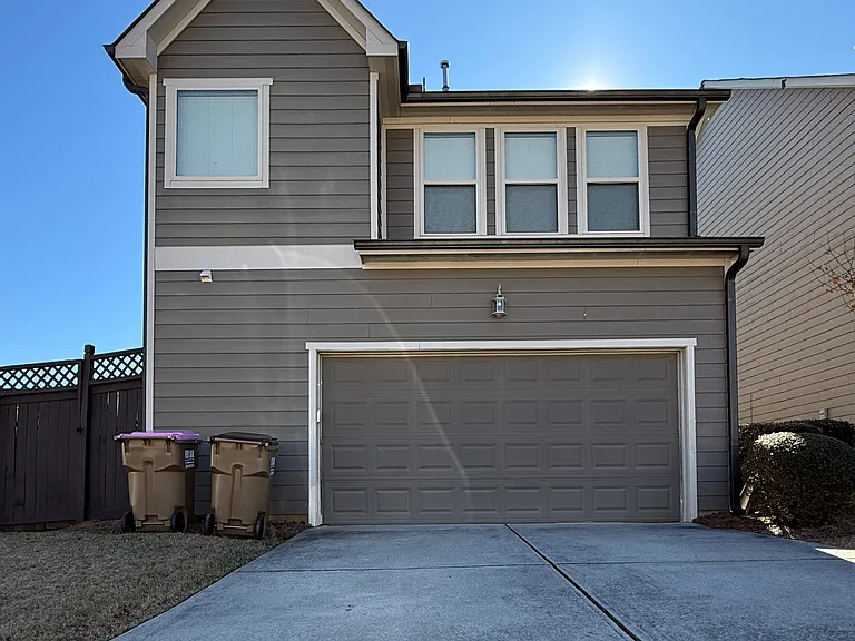 785 Village Field Ct — Photo 3