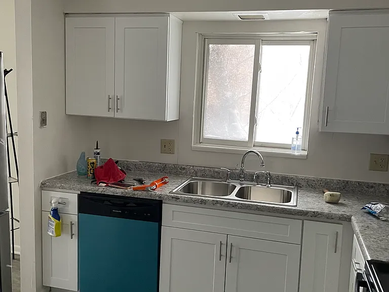 30 Briar St #4B — Photo 4