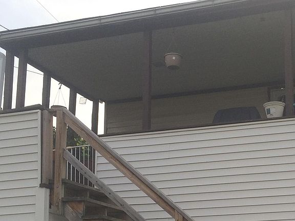 balcony/porch