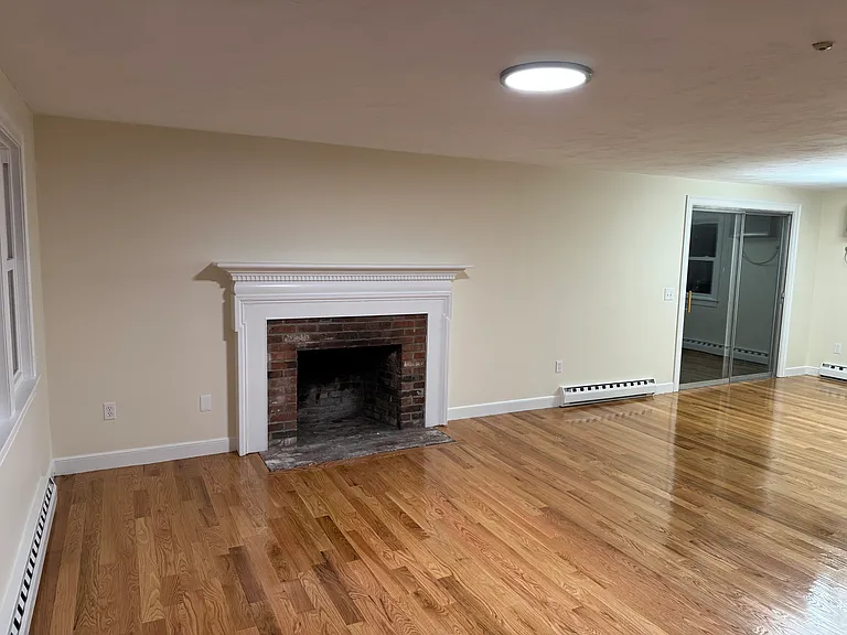 15 Strawberry Hill Rd #15 — Photo 9