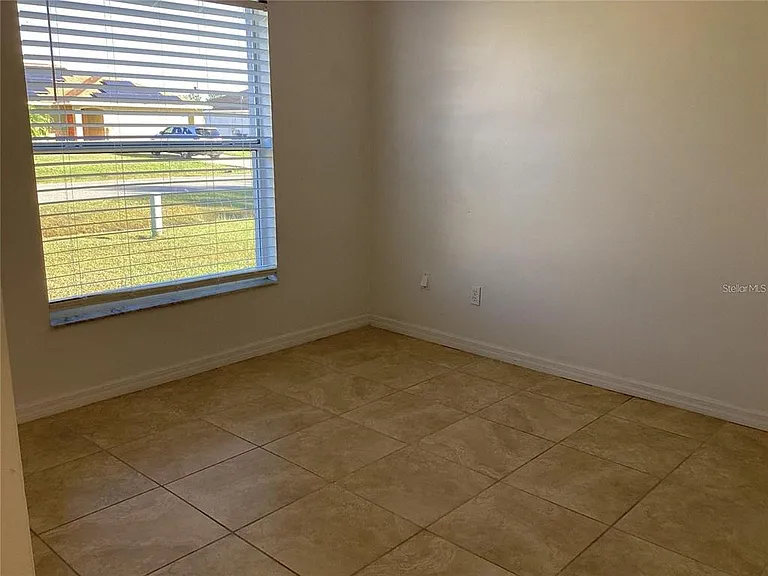 543 Cardinal Dr — Photo 27