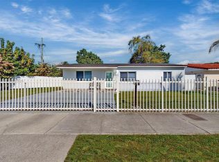 5571 SW 2nd St, Miami, FL 33134