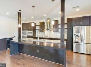 20442 Codman Dr, Ashburn, VA 20147